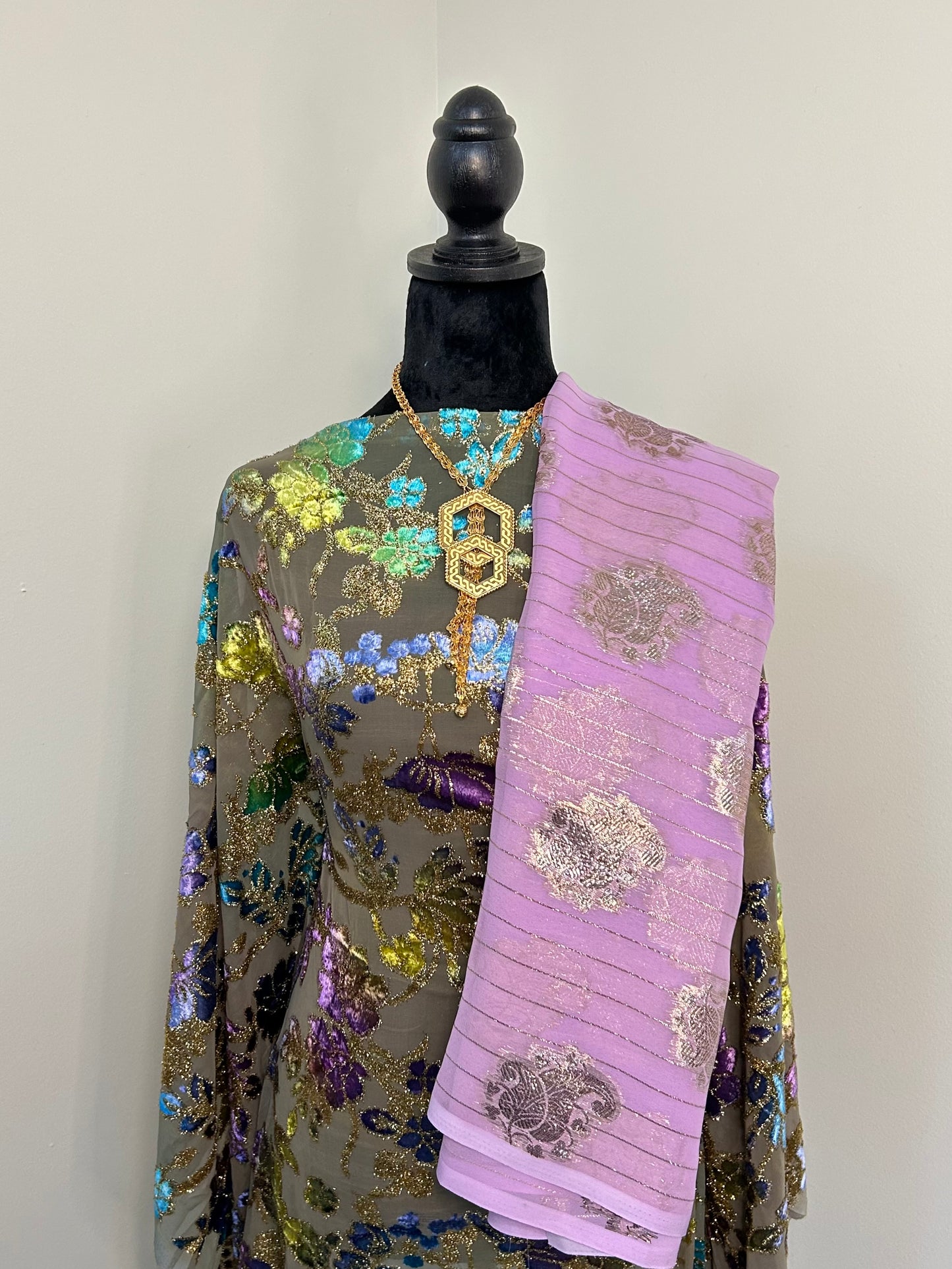 Green and Purple Shimmer Maqbal Dirac Set