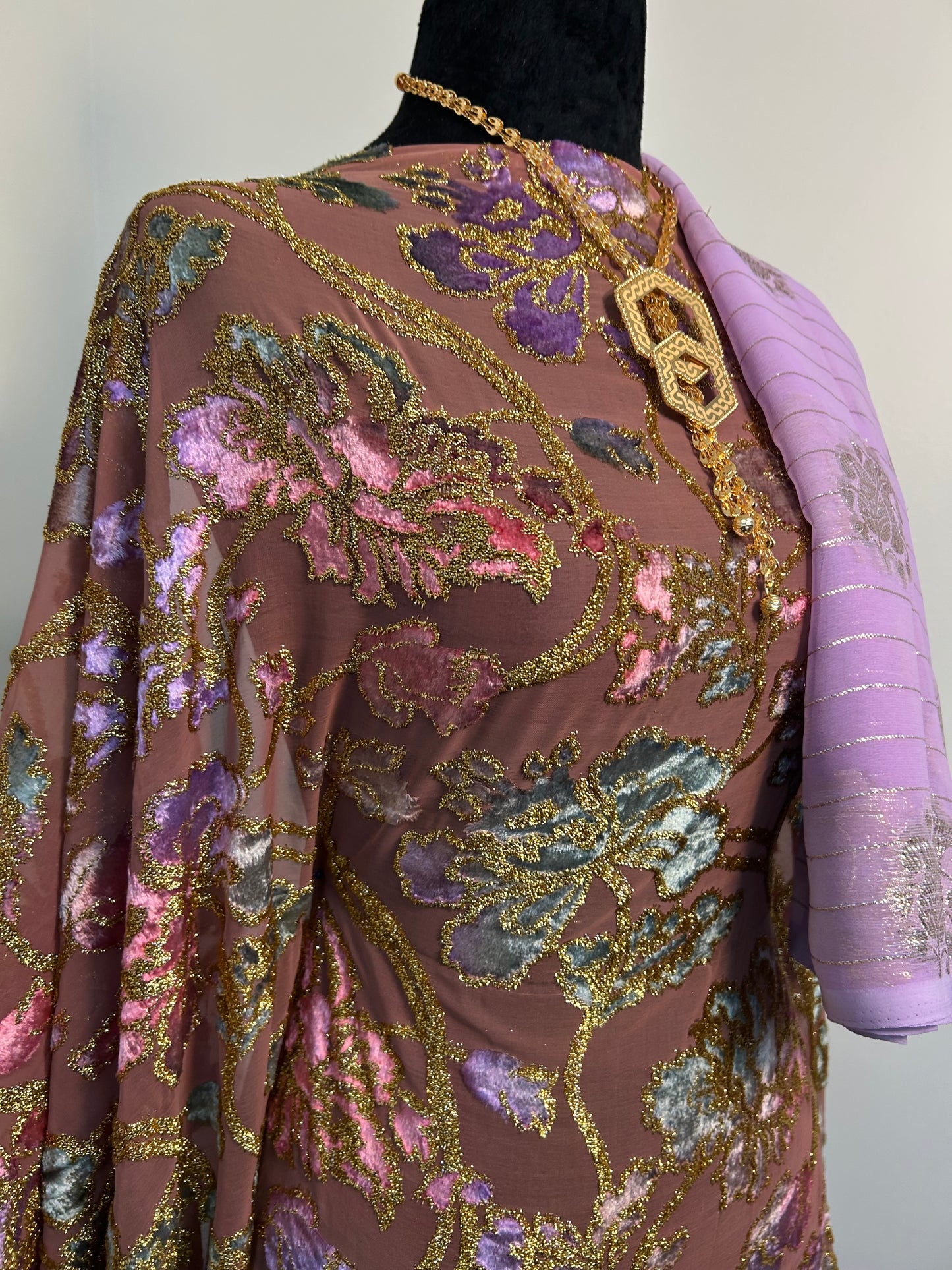 Mauve and Gold Maqbal Dirac Set