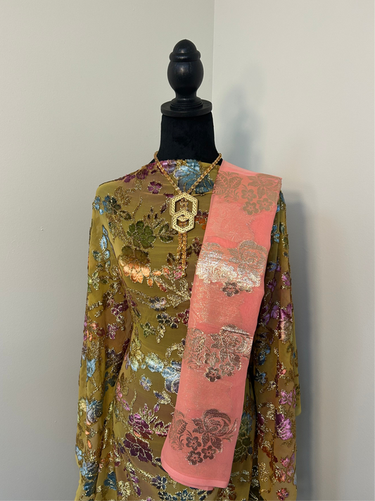 Gold and Pastels Maqbal Dirac Set