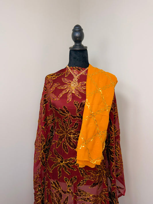 Red and Gold Hibiscus Maqbal Dirac Set